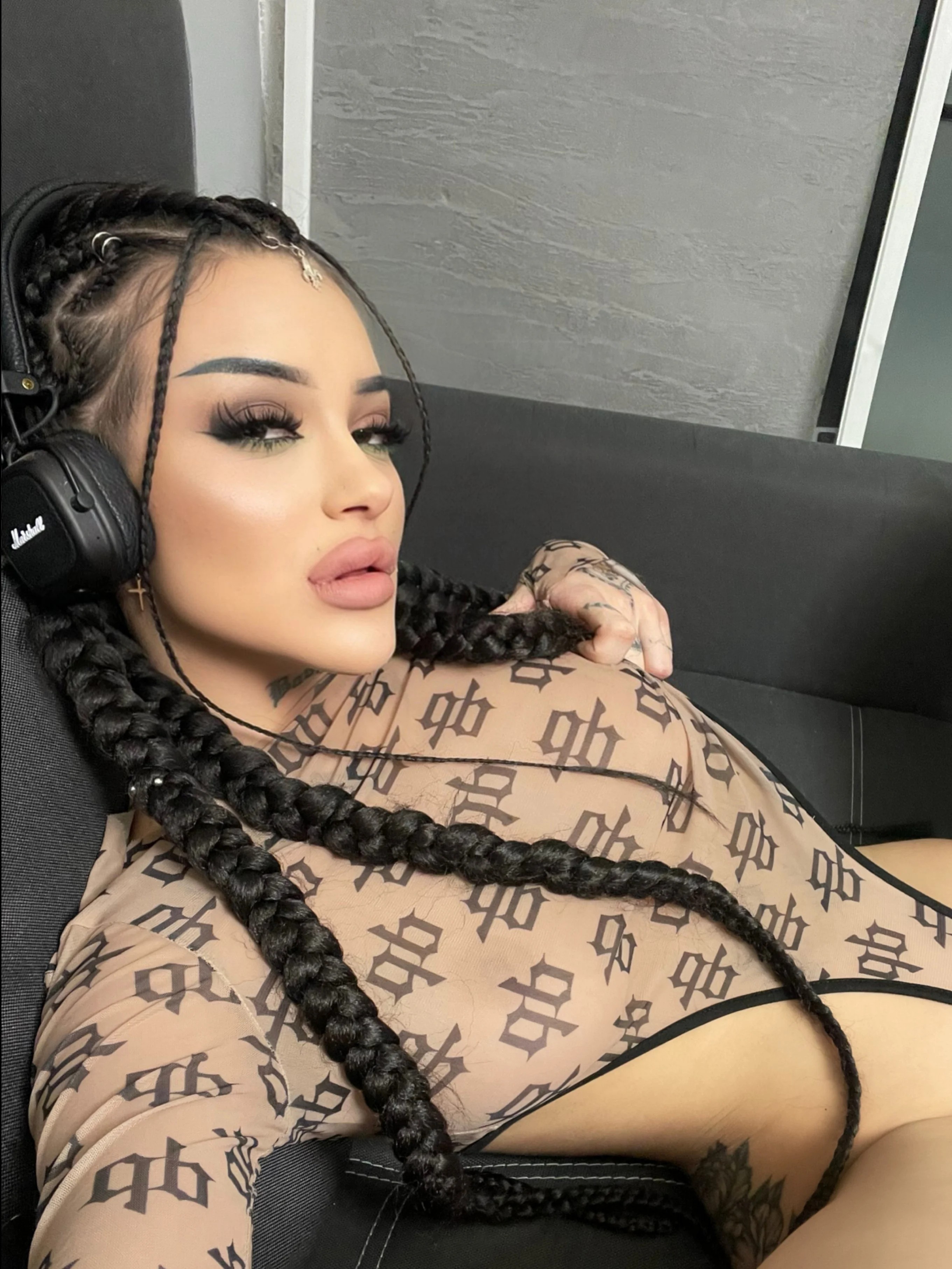 B E L L A 🖤 AMOUR OnlyFans leaked - bestbella69 nude pics and videos free