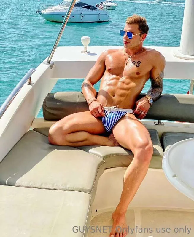 Celso93  🔥 OnlyFans leaked nude photo 3 - celso93 naked pics free download