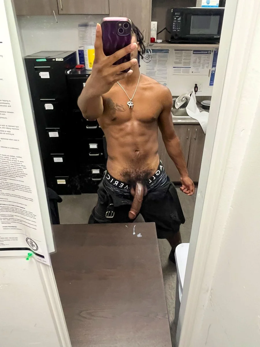 iceberg slim🥶 OnlyFans leaked nude photo 1 - icebergs7im naked pics free download