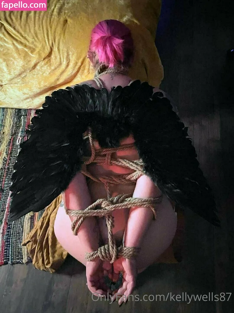 Kelly 🍑 NO PPV OnlyFans leaked nude photo 1 - kellywells87 naked pics free download