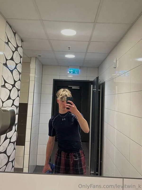 Levitwink OnlyFans leaked nude photo 2 - levitwin_k naked pics free download