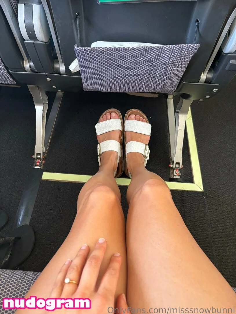 Miss Snowbunni OnlyFans leaked nude photo 1 - misssnowbunni naked pics free download