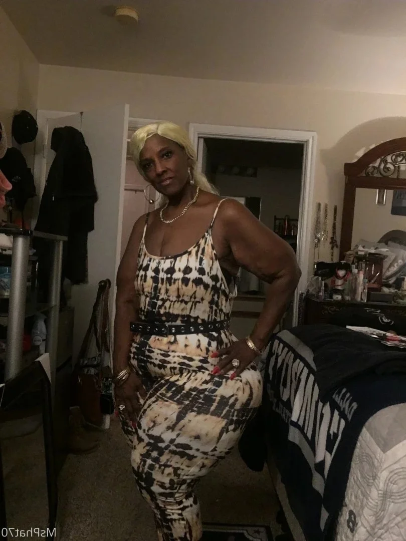 Ms Phat OnlyFans leaked nude photo 8 - msphat70 naked pics free download