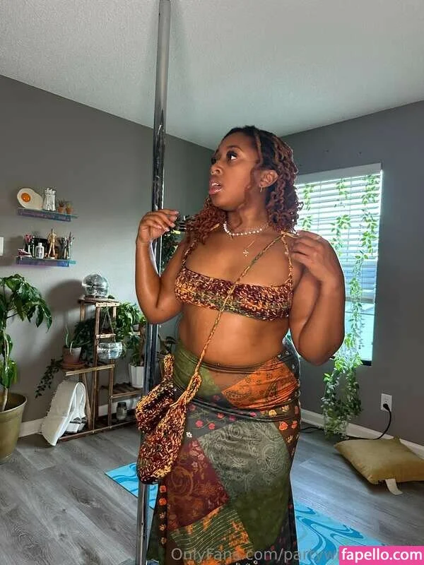 Paradise’s VIP page 😘 OnlyFans leaked nude photo 3 - popitparadise naked pics free download