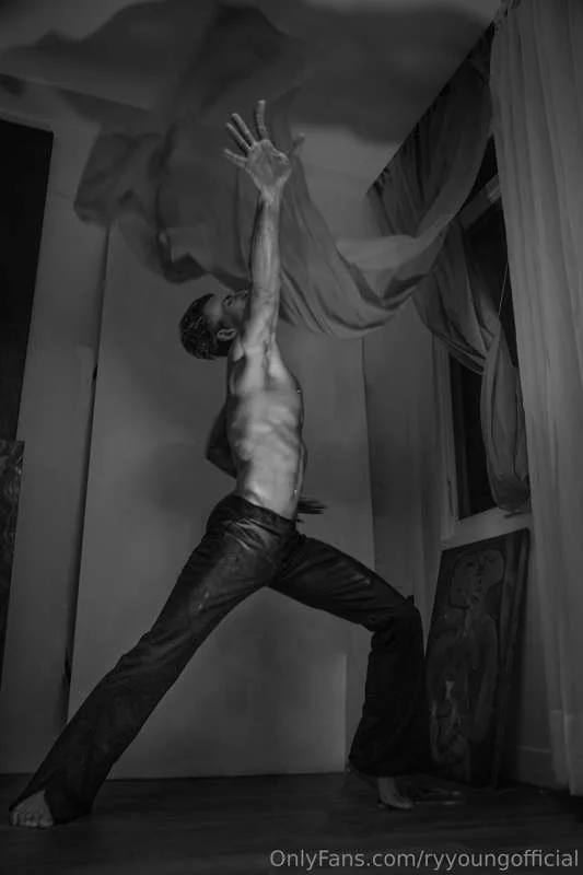 RyanYoung OnlyFans leaked nude photo 32 - ryyoungofficial naked pics free download