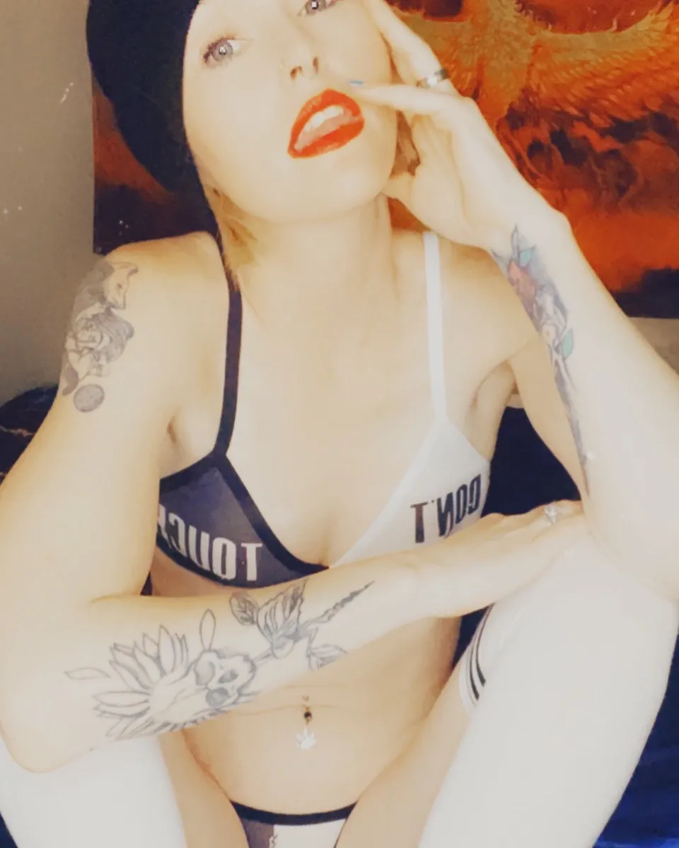 𝑃ℎ𝑜𝑒𝑛𝑖𝑥 𝑜𝑛 𝑓𝑖𝑟𝑒 ❤️‍🔥 OnlyFans leaked - ph8nx nude pics and videos free