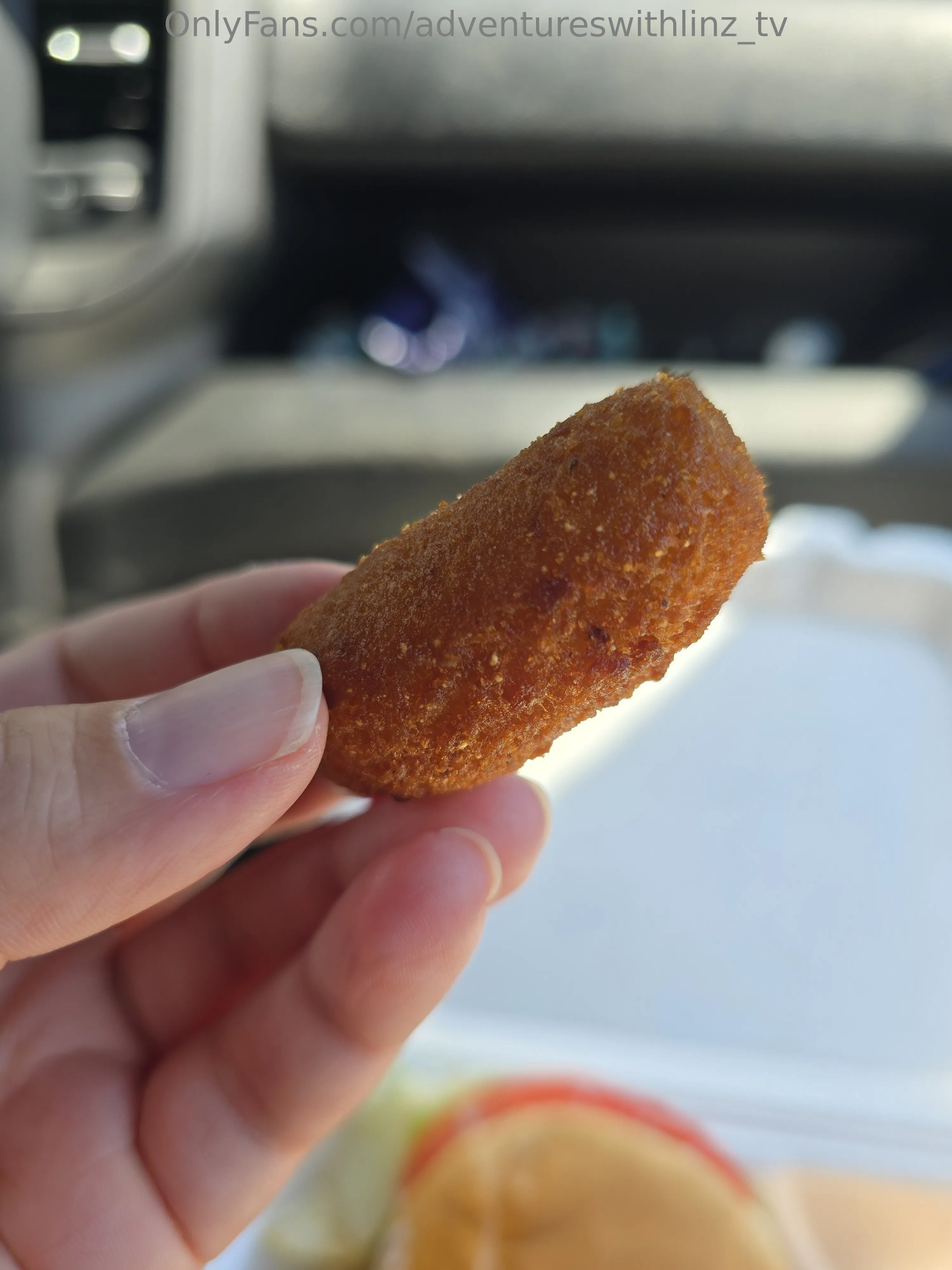 Lindsey OnlyFans leaked nude photo 17 - adventureswithlinz_tv naked pics free download