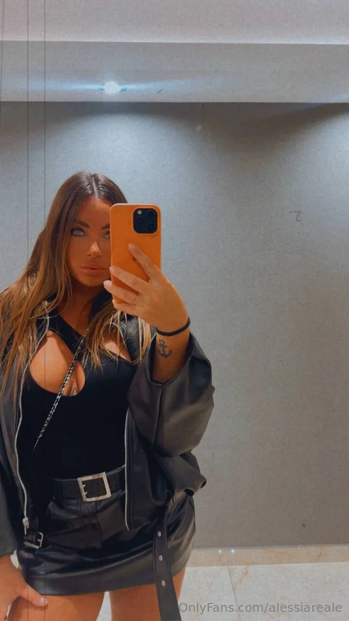 Alessia OnlyFans leaked nude photo 7 - alessiareale naked pics free download
