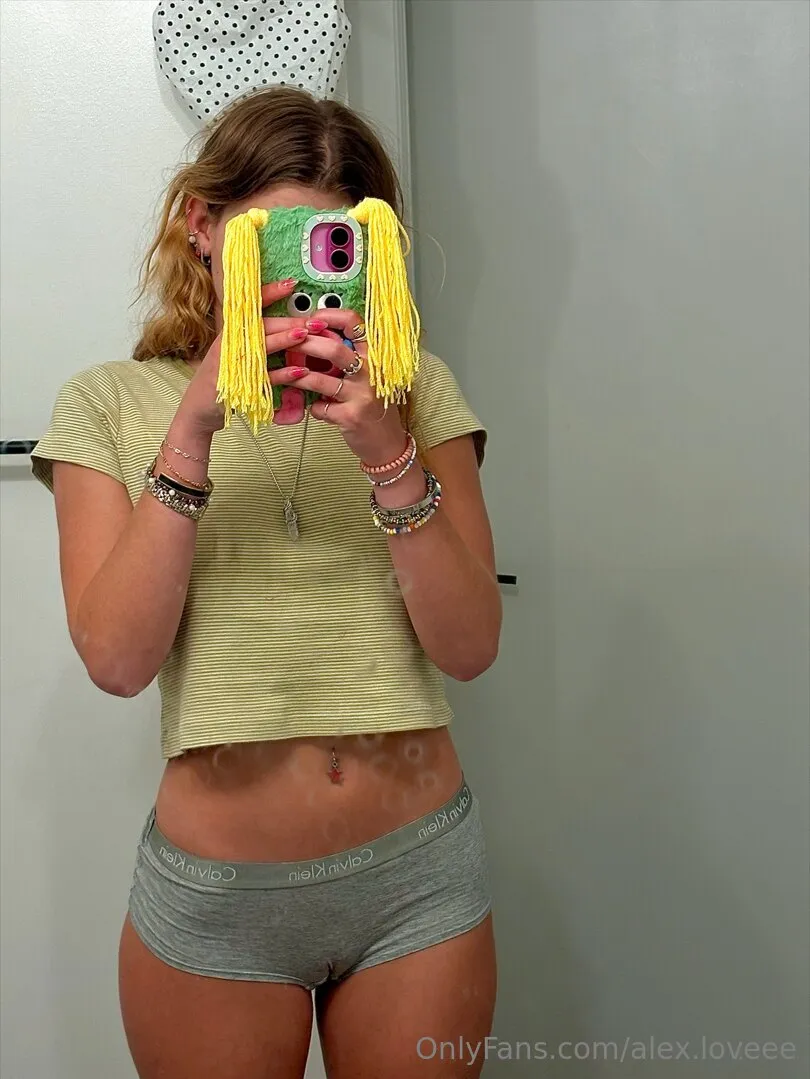 Alex.Love OnlyFans leaked nude photo 20 - alex.loveee naked pics free download