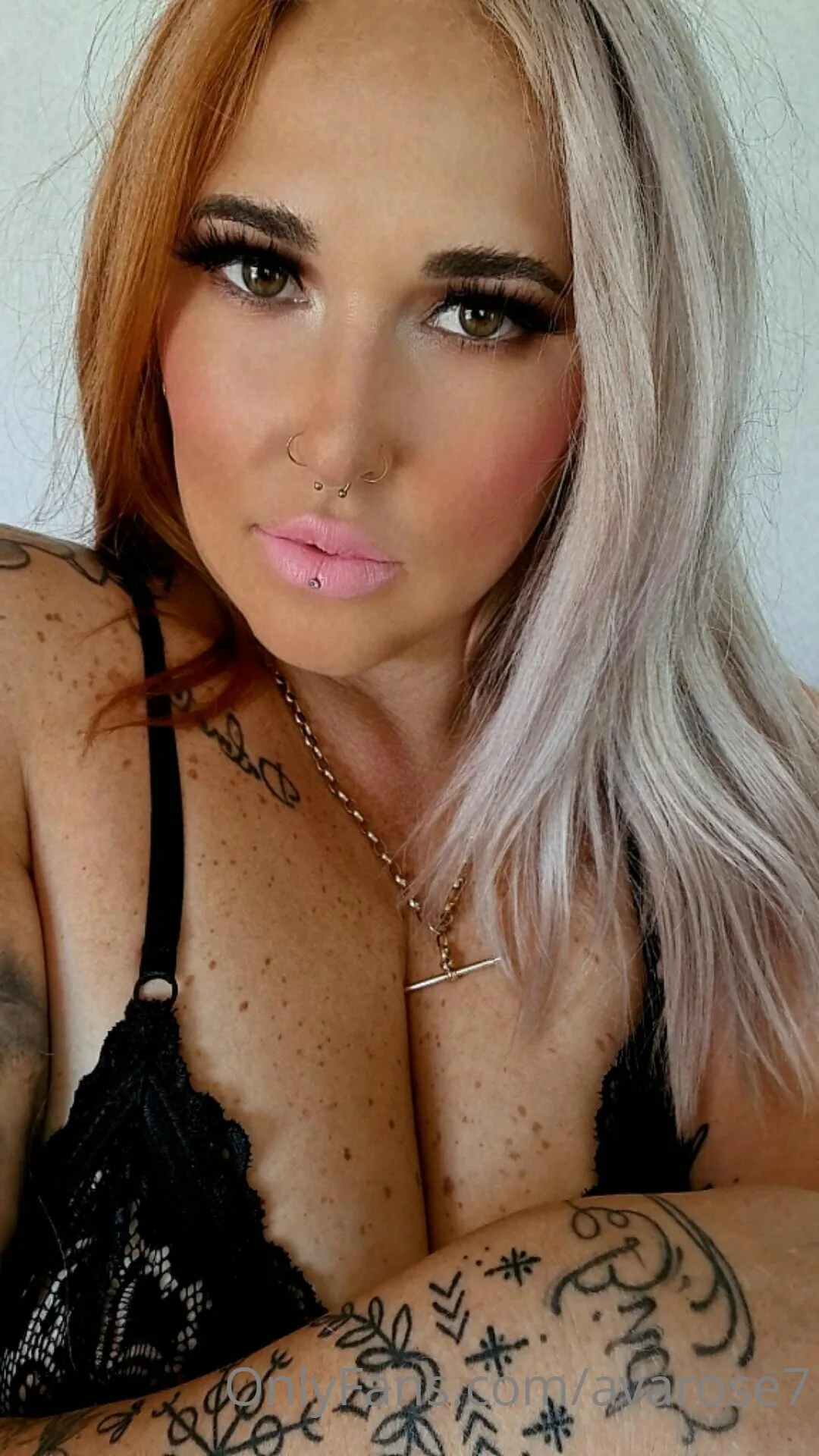 𝖆𝖛𝖆 𝖗𝖔𝖘𝖊 🖤 OnlyFans leaked nude photo 2 - avarose7 naked pics free download