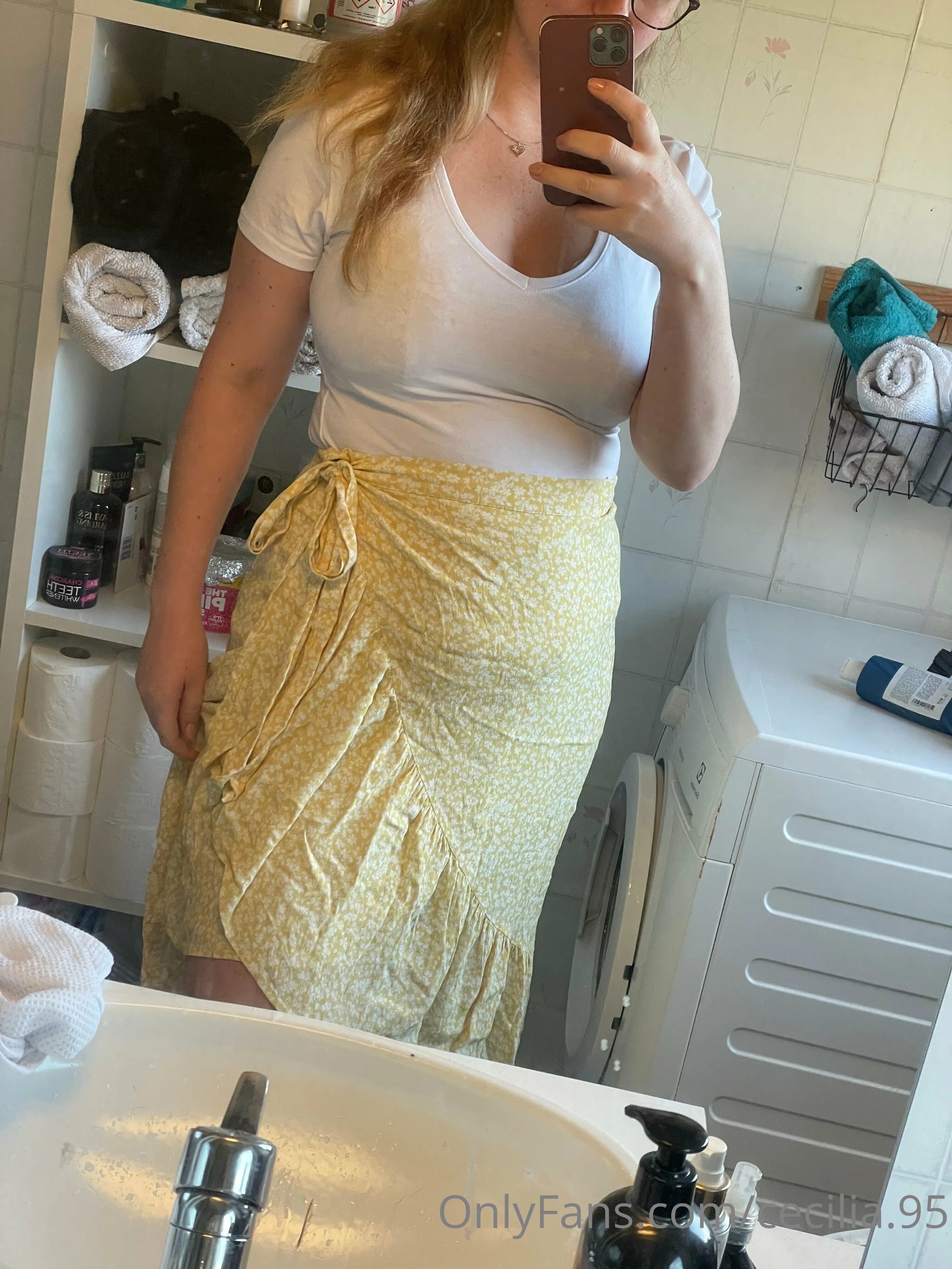 Cecilia M. OnlyFans leaked nude photo 17 - cecilia.95 naked pics free download