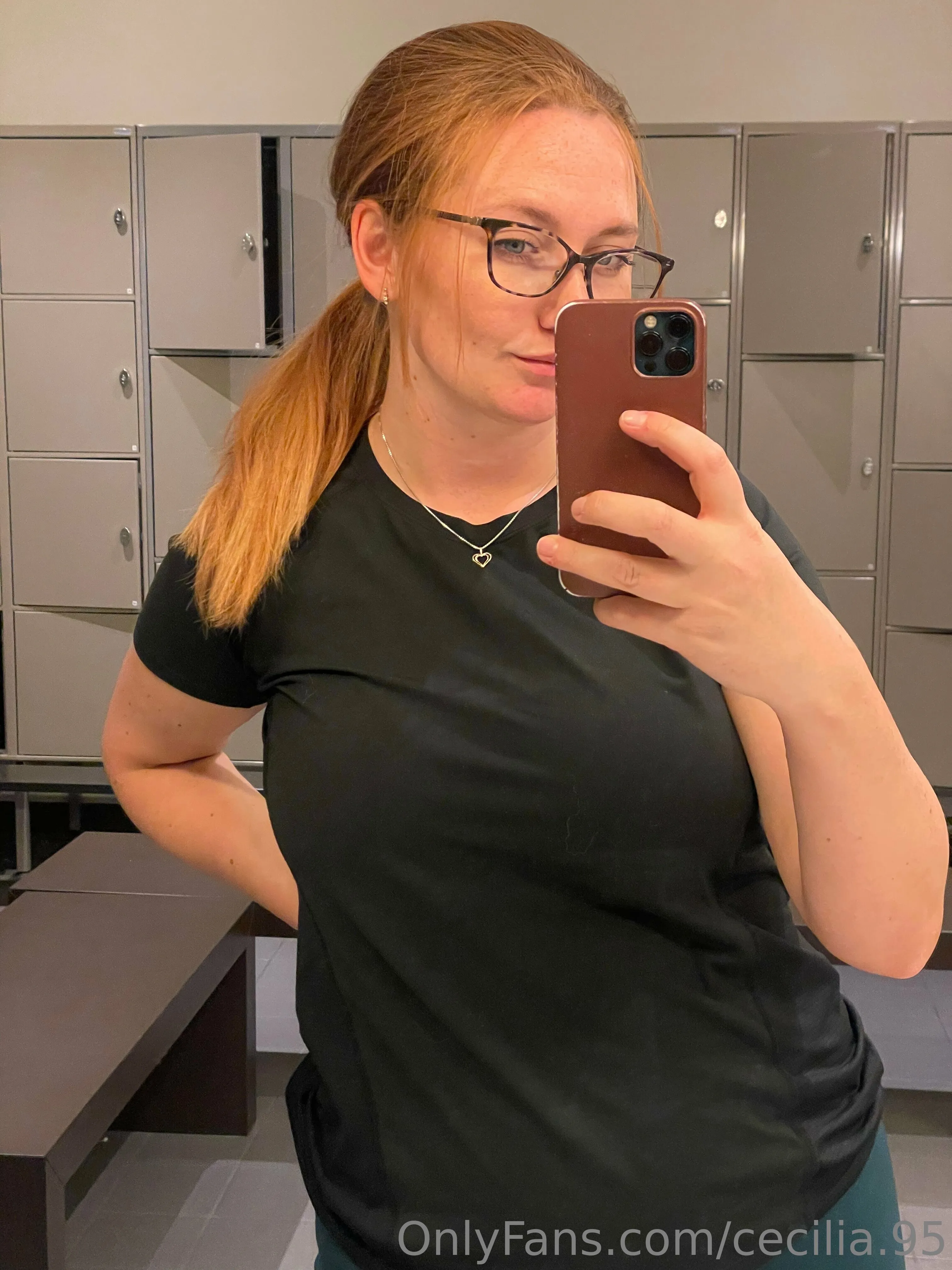 Cecilia M. OnlyFans leaked nude photo 11 - cecilia.95 naked pics free download