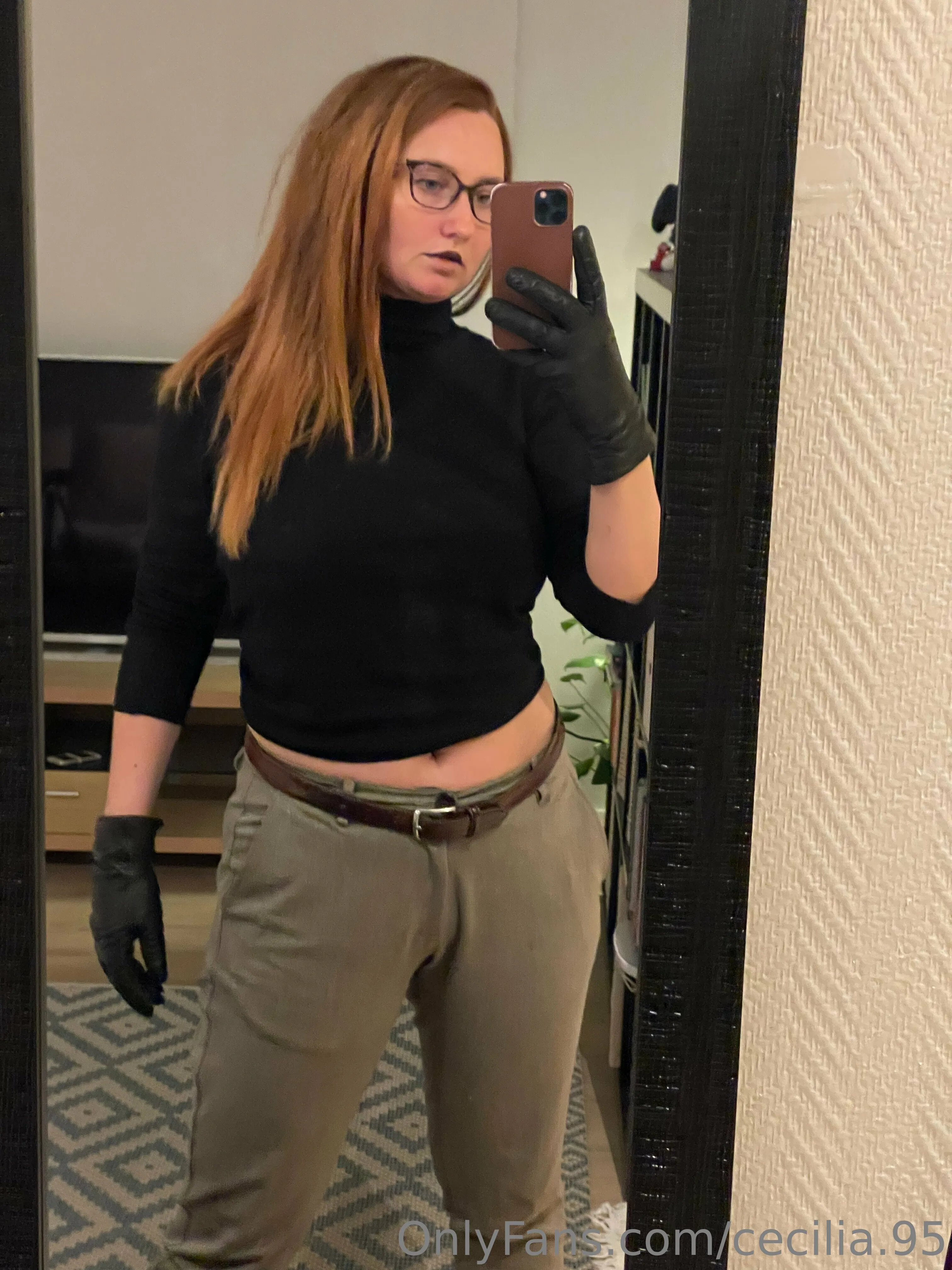 Cecilia M. OnlyFans leaked nude photo 7 - cecilia.95 naked pics free download