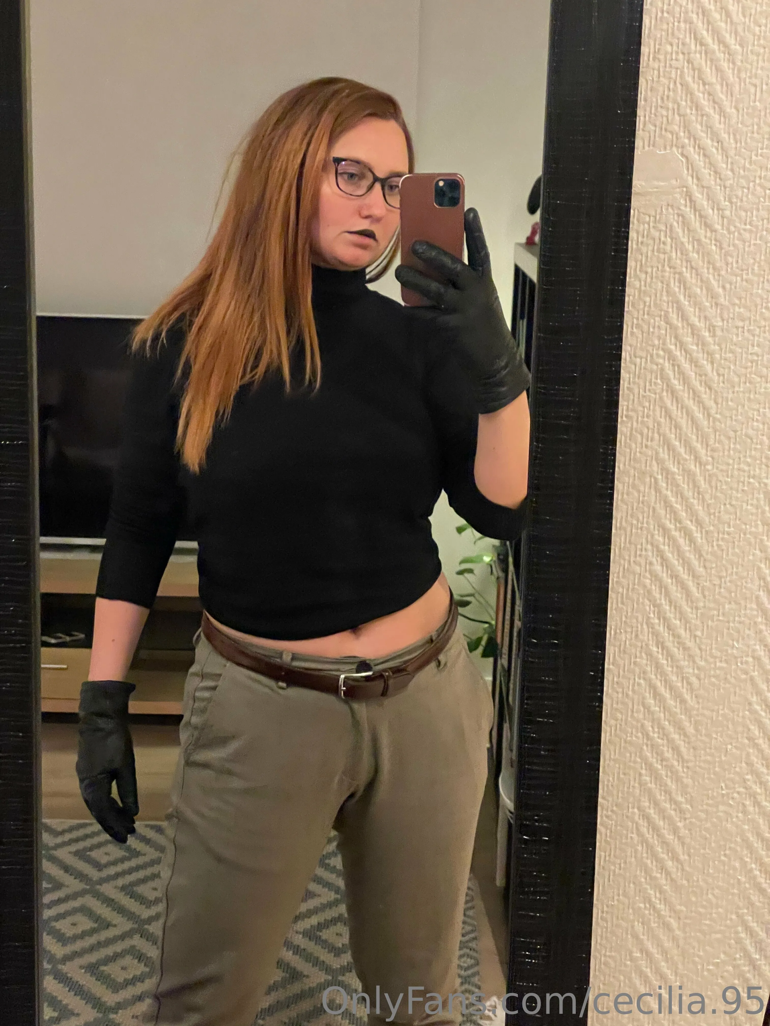 Cecilia M. OnlyFans leaked nude photo 6 - cecilia.95 naked pics free download