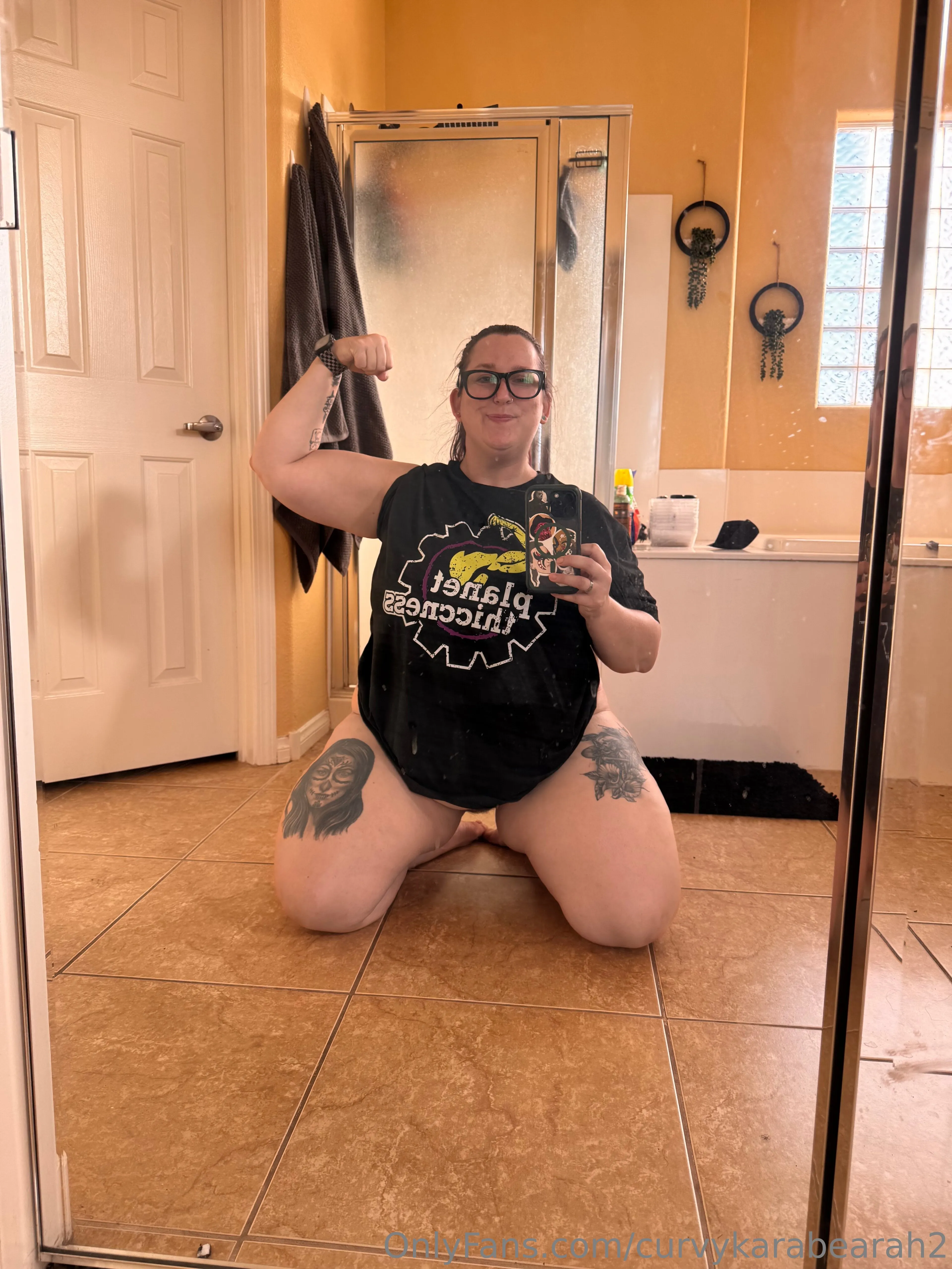 Curvykarabearah2 OnlyFans leaked nude photo 17 - curvykarabearah2 naked pics free download