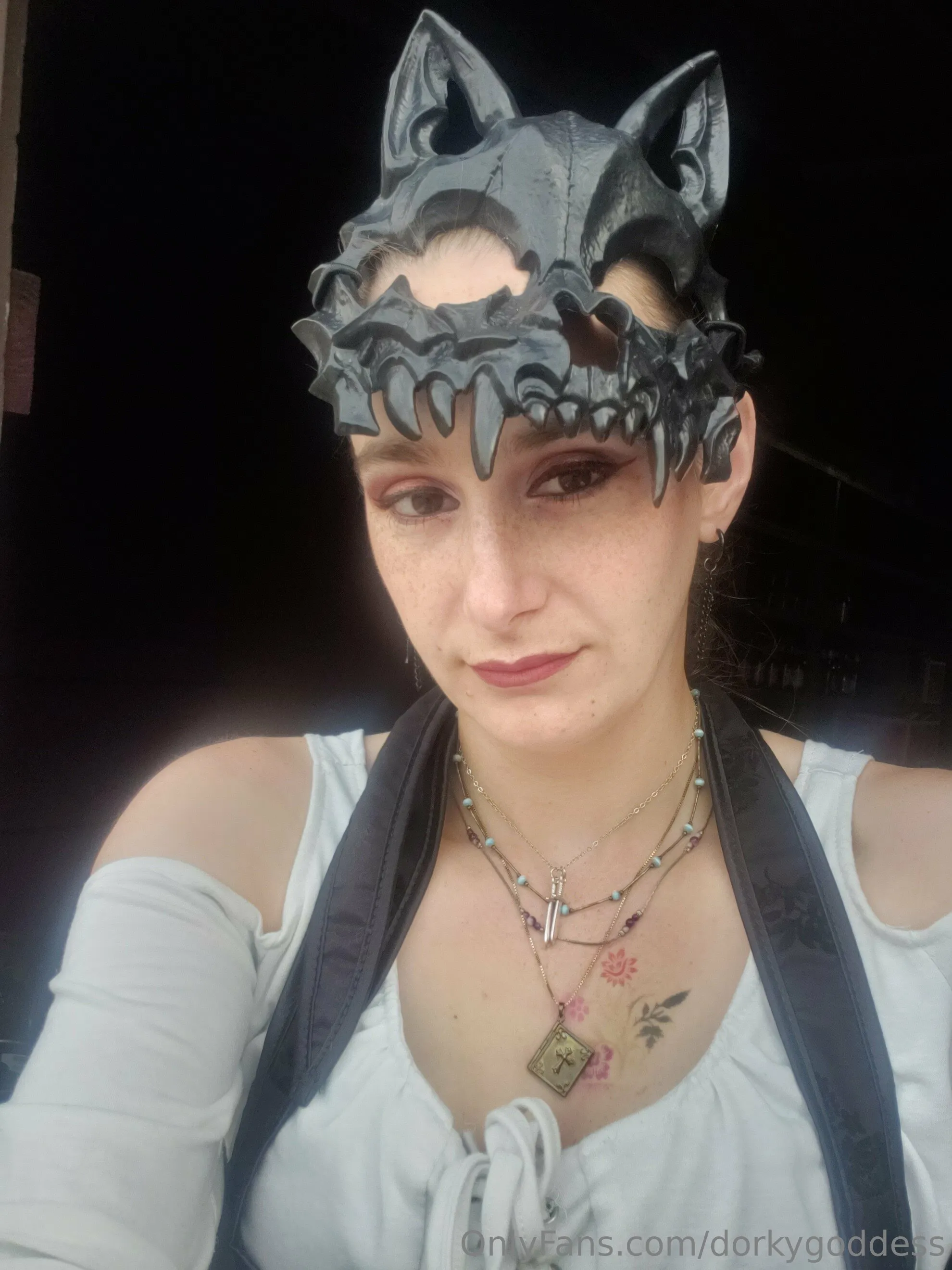 Batmom OnlyFans leaked nude photo 2 - dorkygoddess naked pics free download