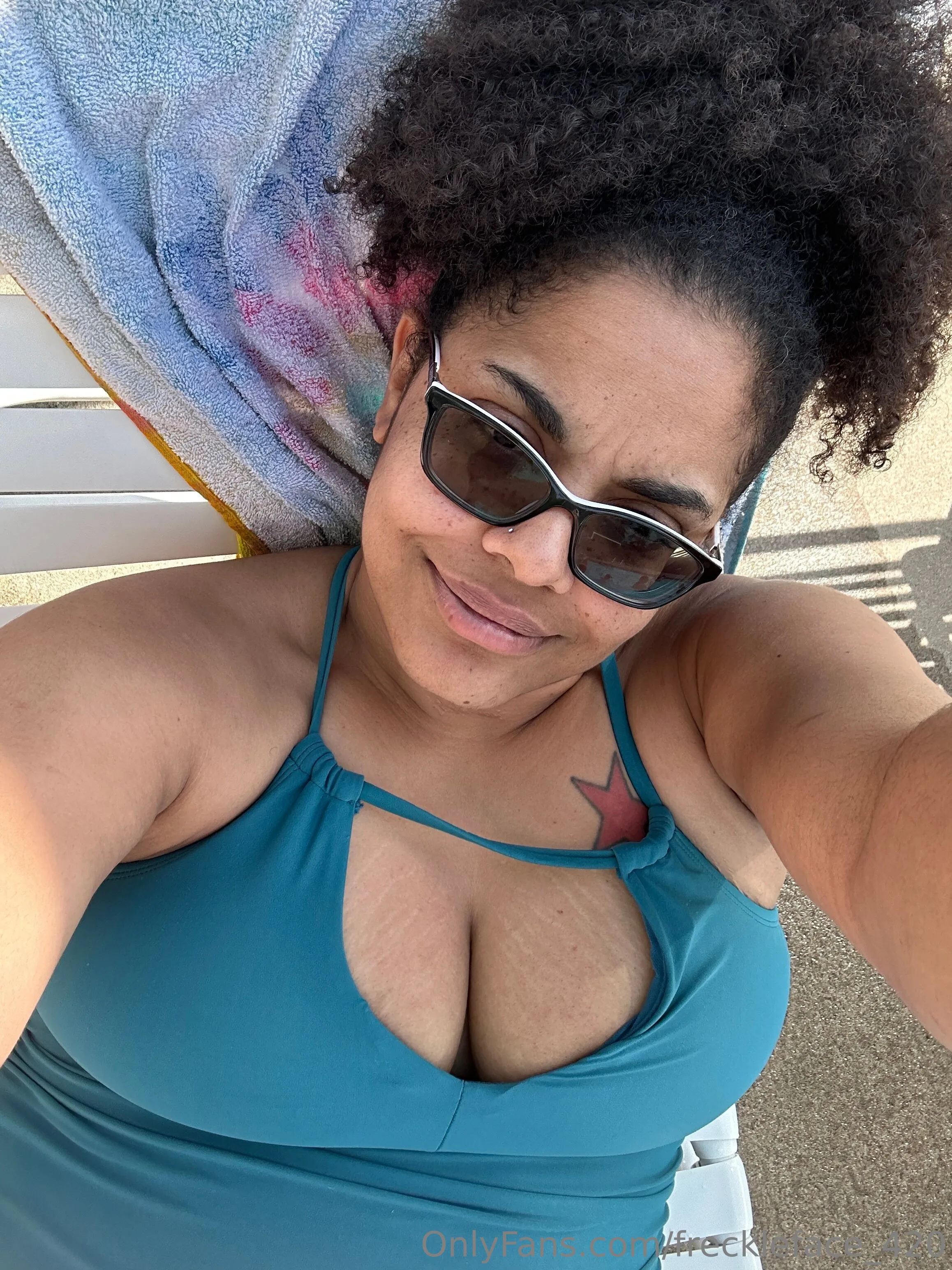 Alexmo OnlyFans leaked nude photo 15 - freckleface_420 naked pics free download