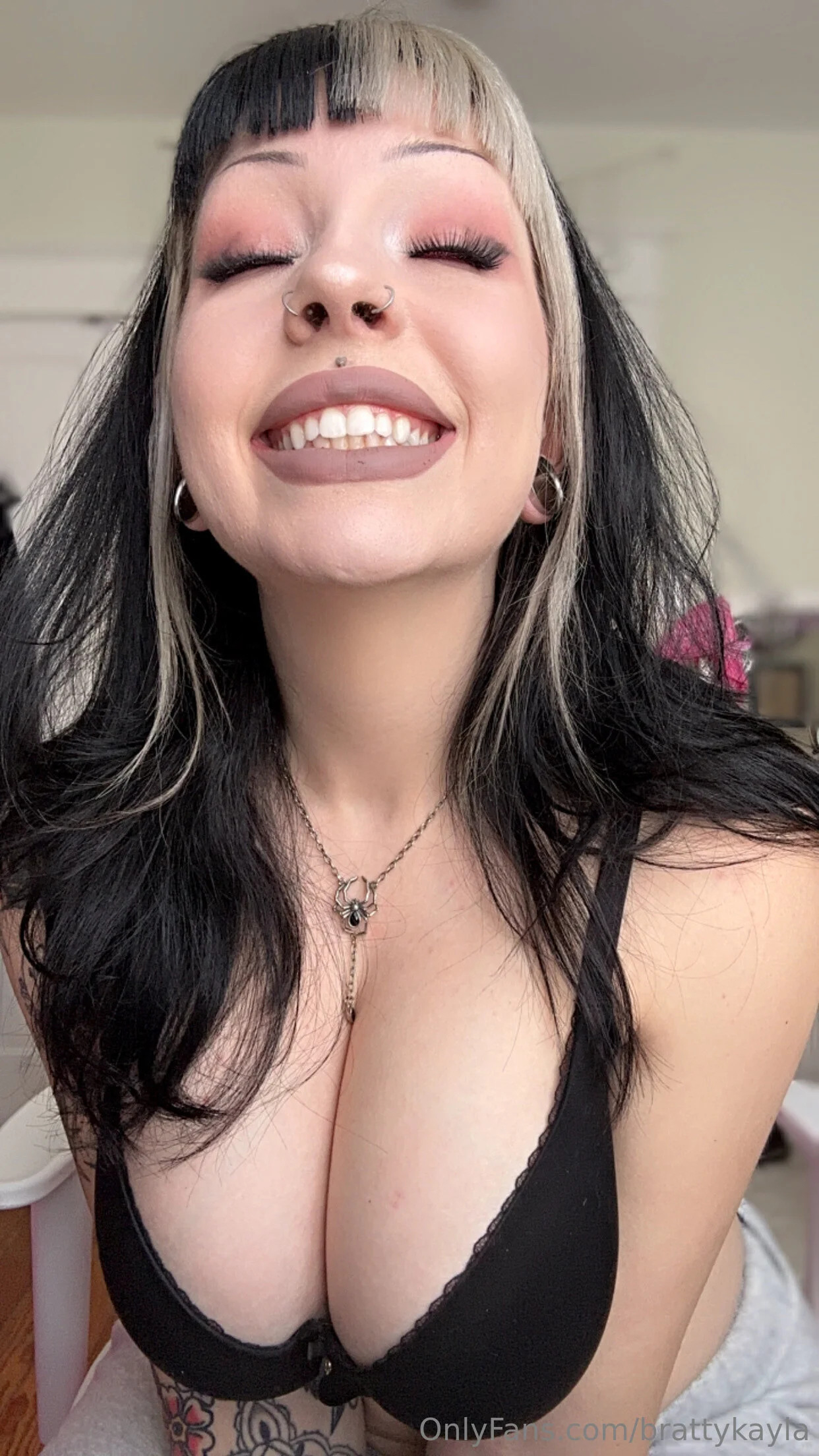 Brattykayla OnlyFans leaked nude photo 4 - brattykayla naked pics free download