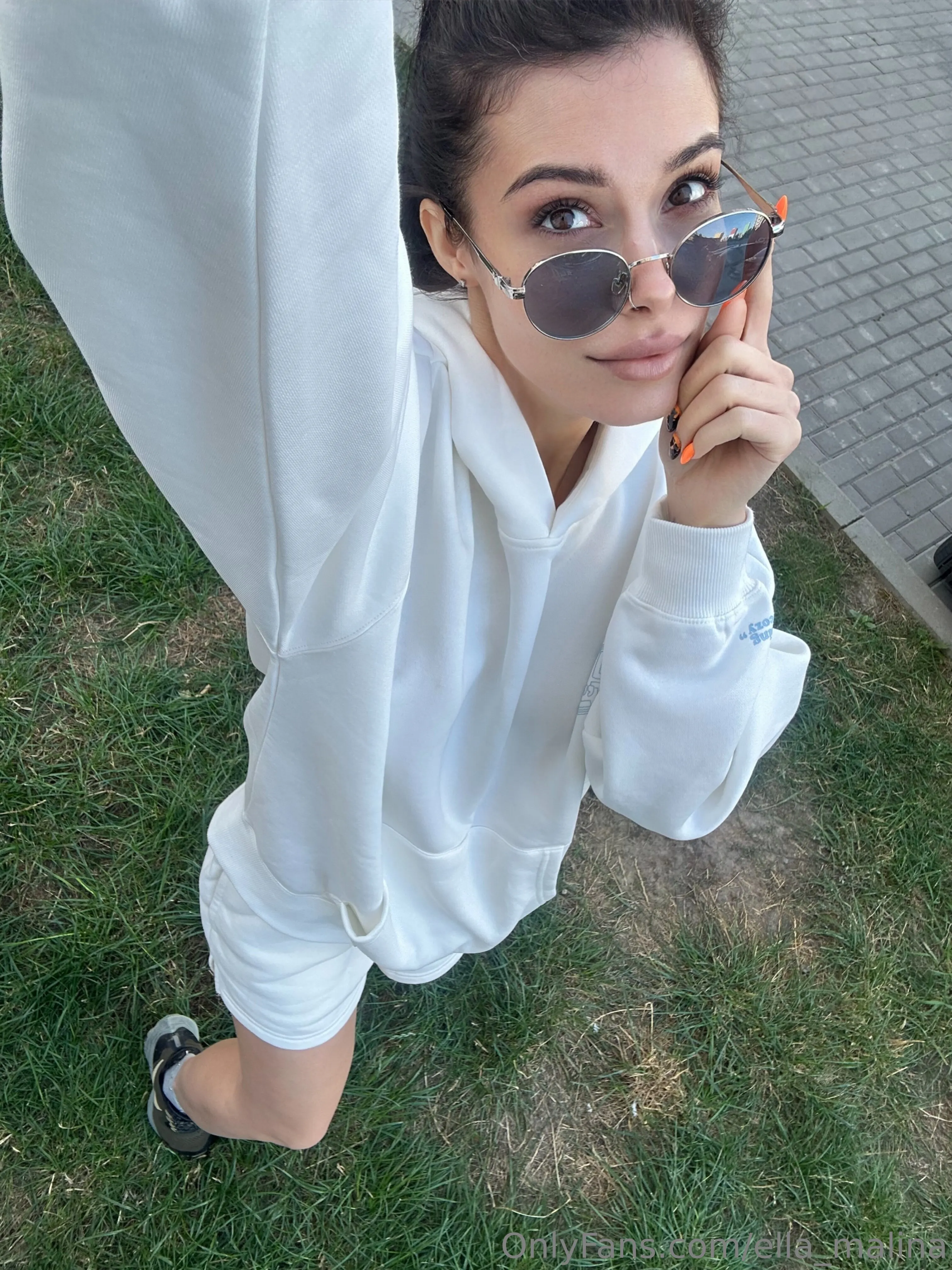 Ella OnlyFans leaked nude photo 7 - ella_malina naked pics free download