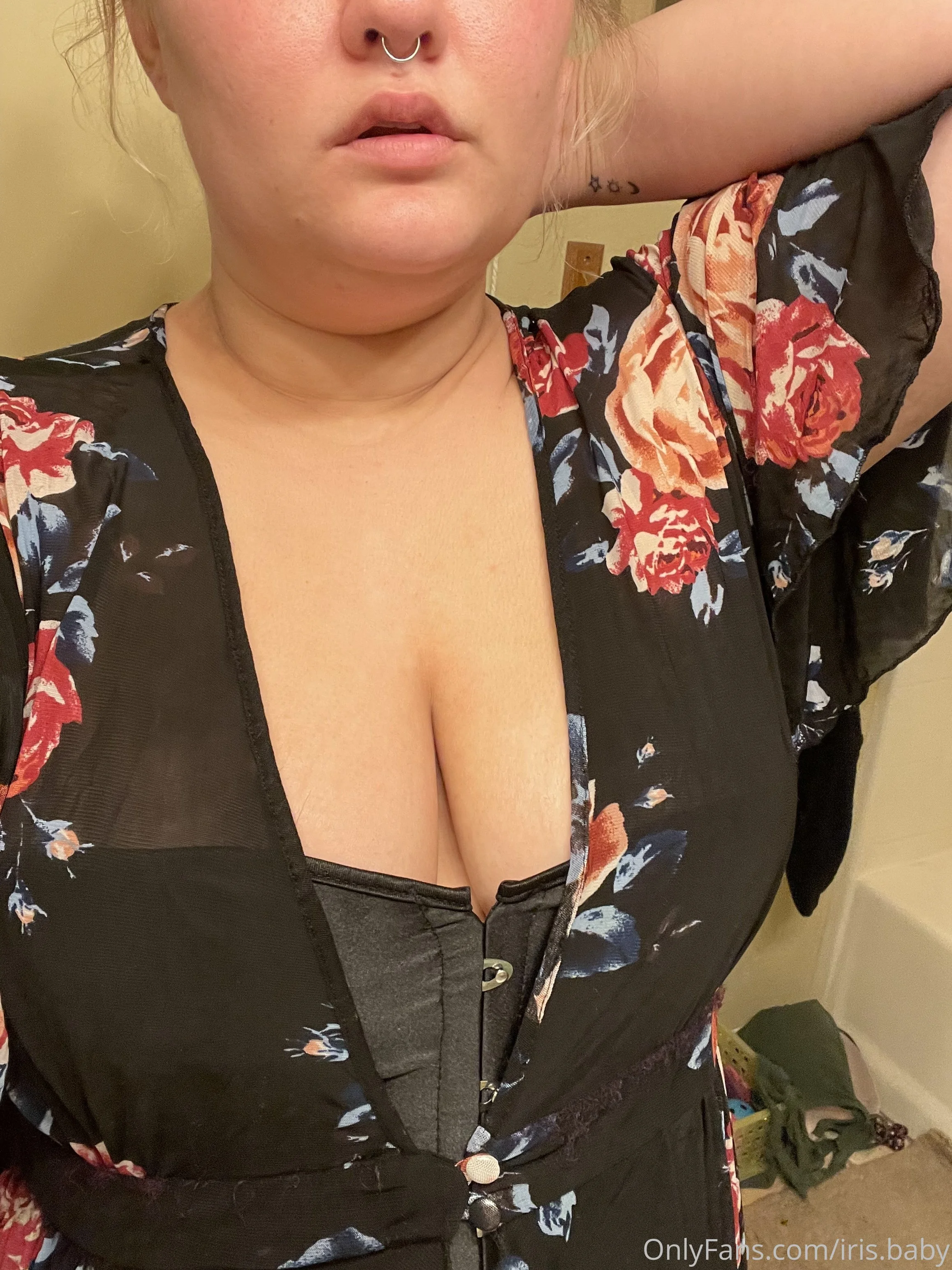 Iris OnlyFans leaked nude photo 9 - iris.baby naked pics free download