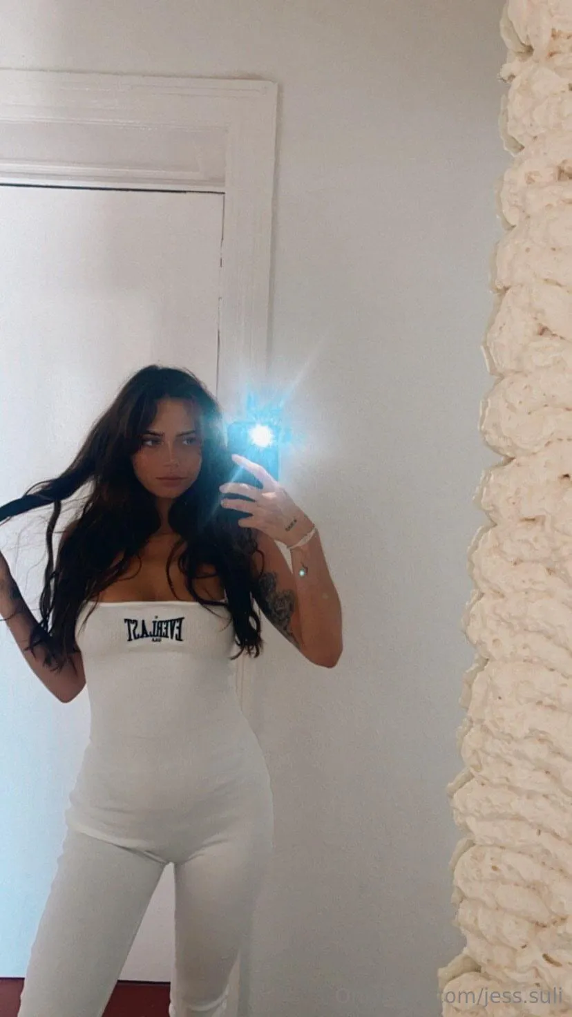 Jess OnlyFans leaked nude photo 1 - jess.suli naked pics free download