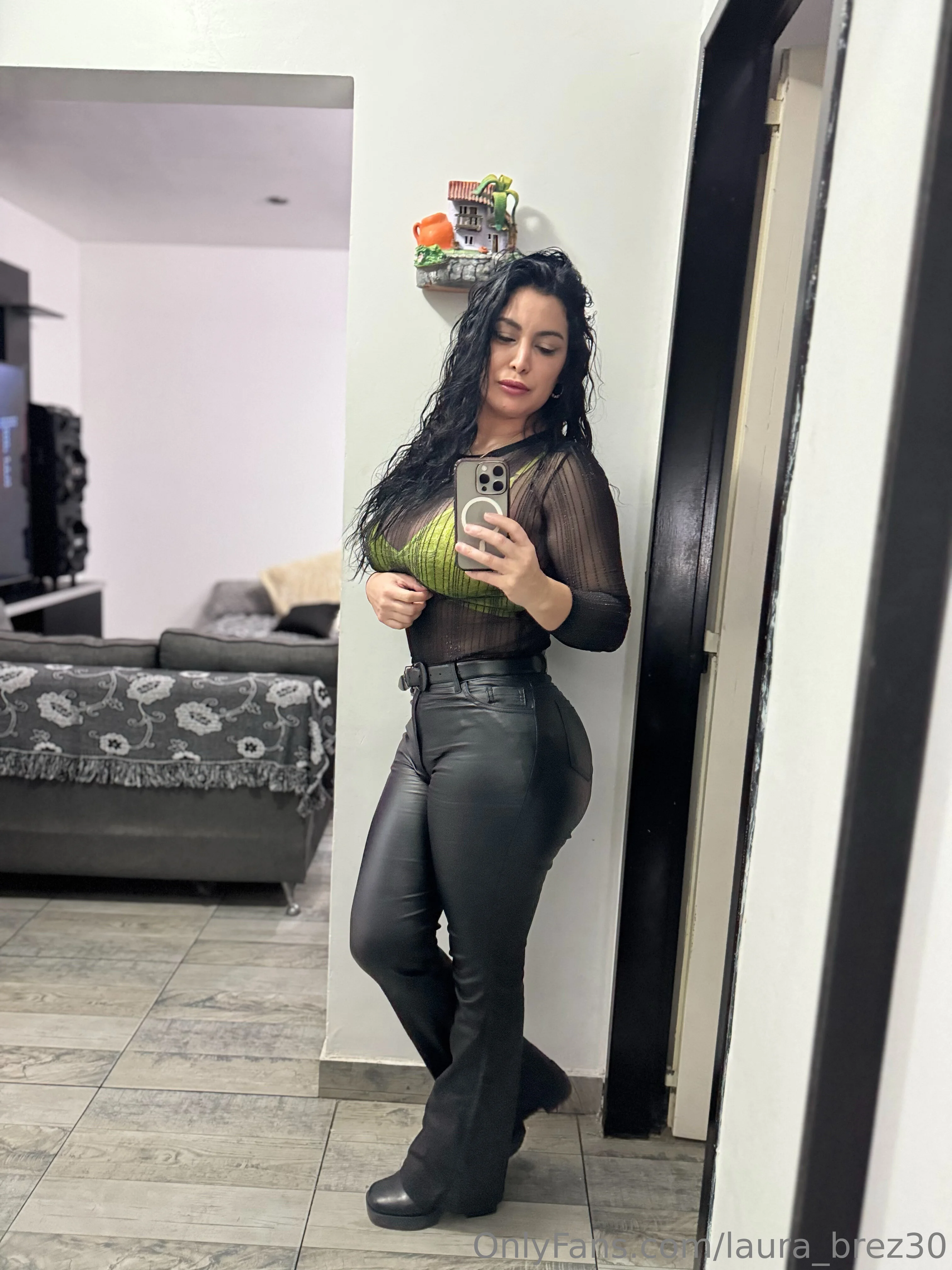 Laura Brez OnlyFans leaked nude photo 4 - laura_brez30 naked pics free download