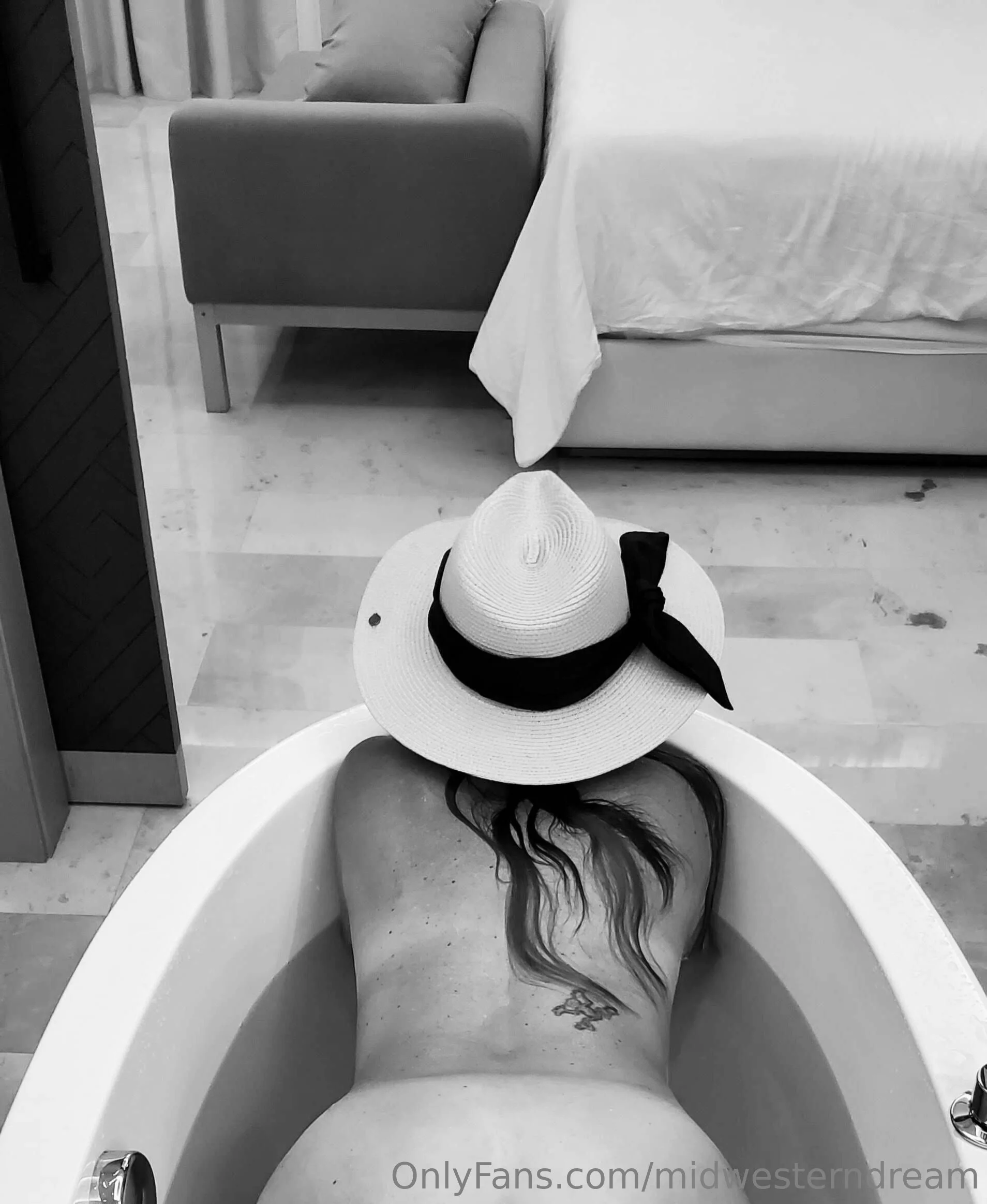 Midwestern Dream OnlyFans leaked nude photo 1 - midwesterndream naked pics free download