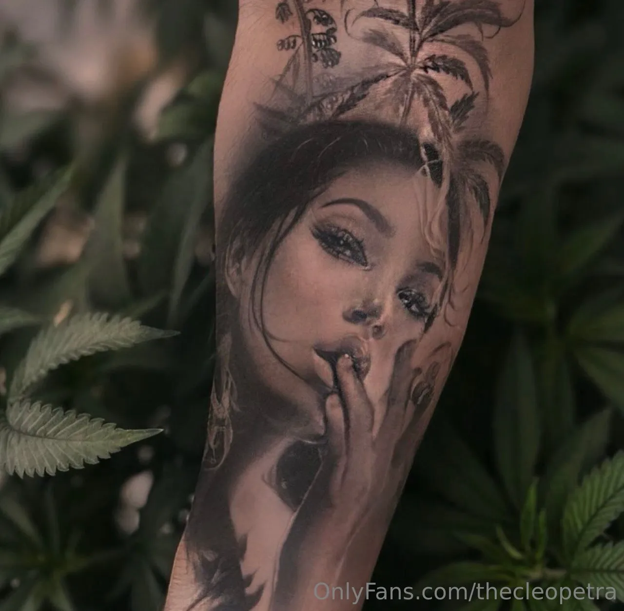 Cleo Pétra OnlyFans leaked nude photo 20 - thecleopetra naked pics free download