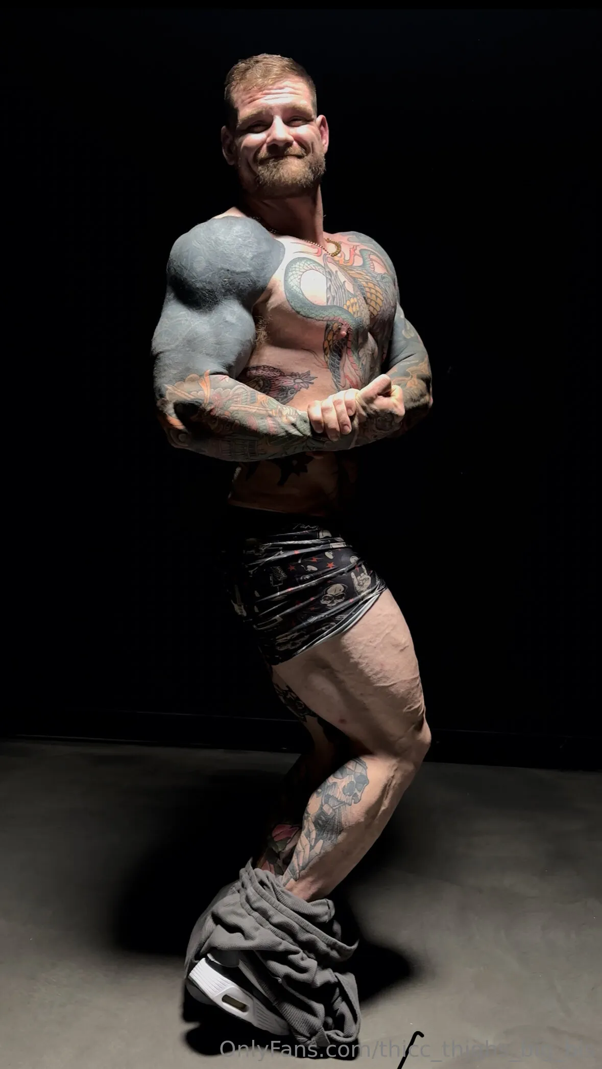 Austin OnlyFans leaked nude photo 3 - thicc_thighs_big_bis naked pics free download