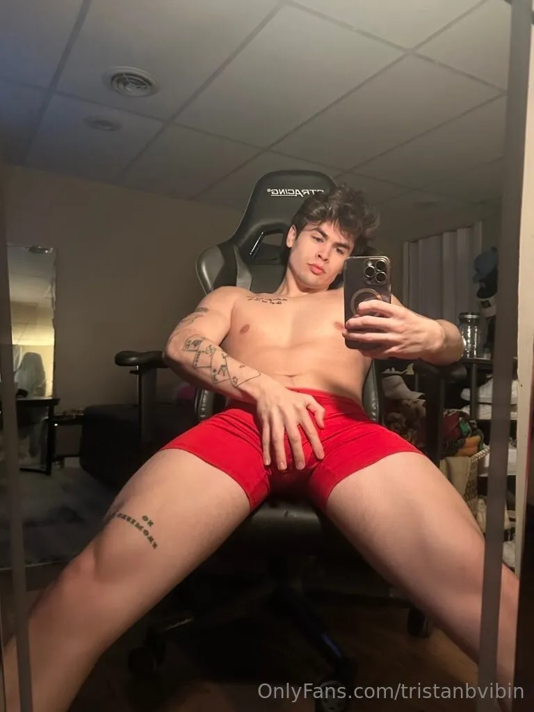 TristanxB OnlyFans leaked nude photo 15 - tristanbvibin naked pics free download