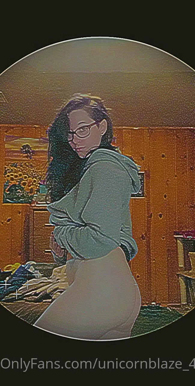 Jackie Estkowski OnlyFans leaked nude photo 4 - unicornblaze_420 naked pics free download