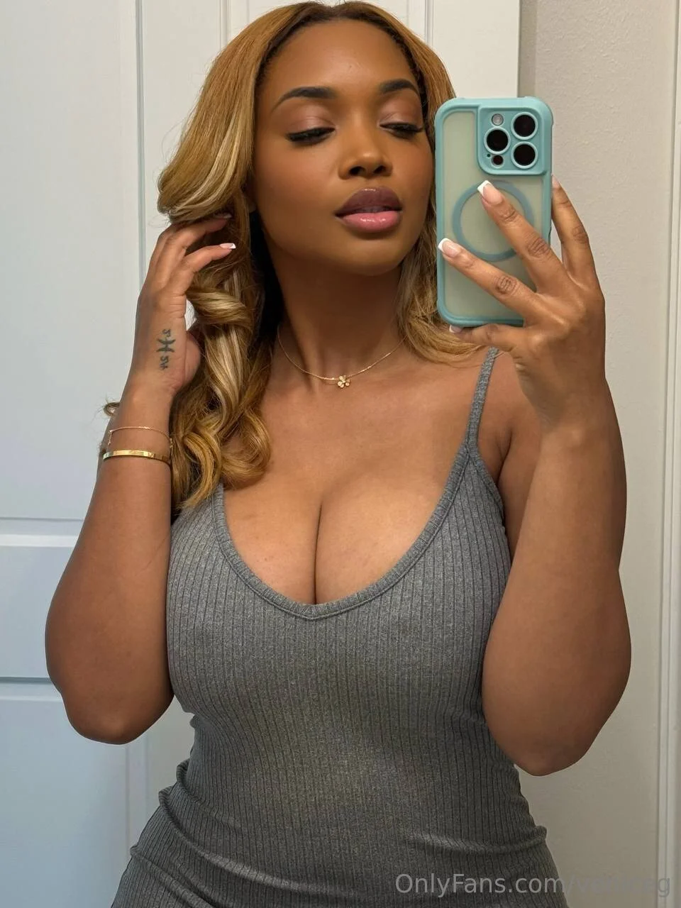 FLASH SALE ✨ OnlyFans leaked nude photo 6 - veniceg naked pics free download