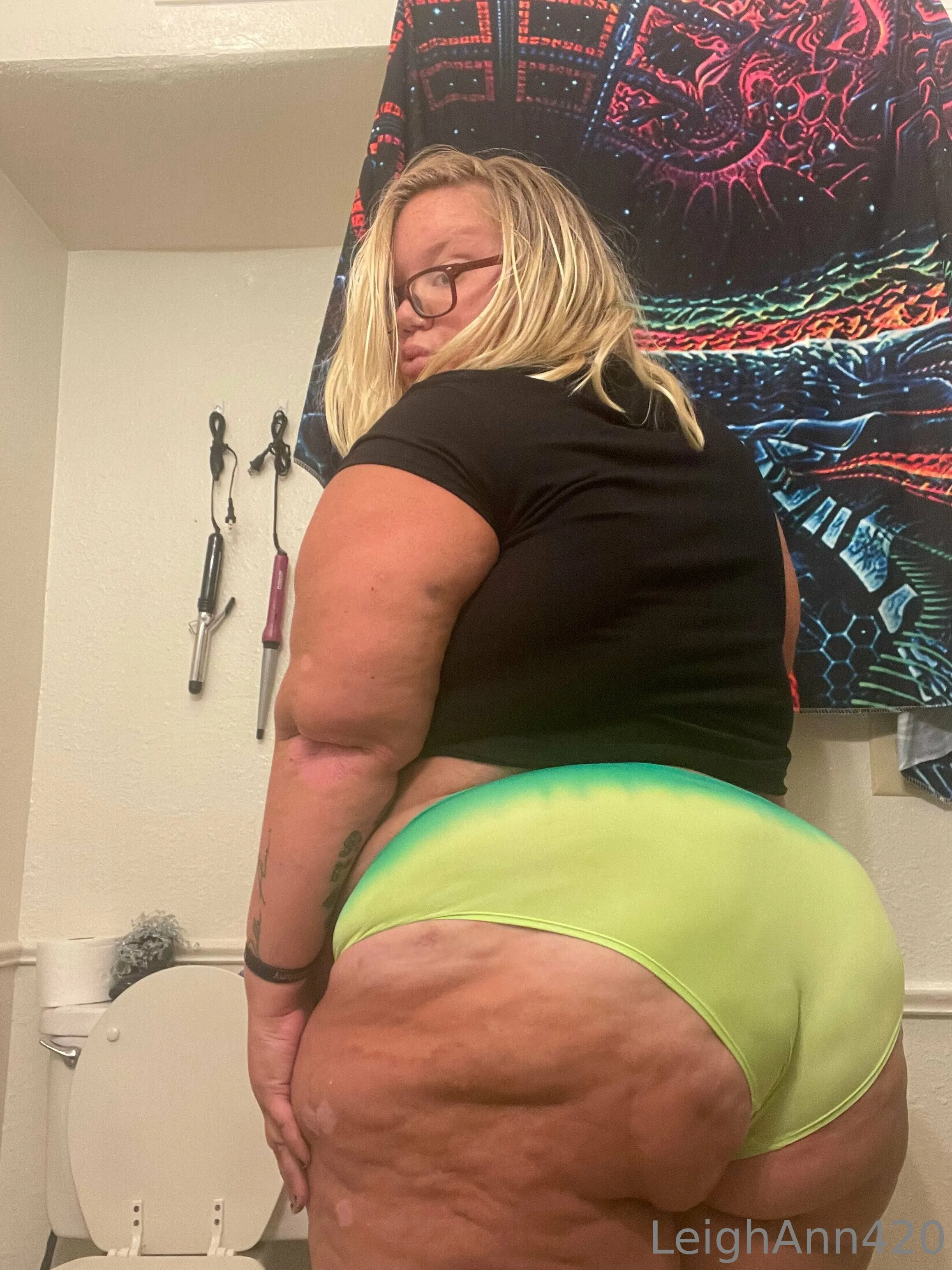 leighann OnlyFans leaked nude photo 20 - leighann420 naked pics free download