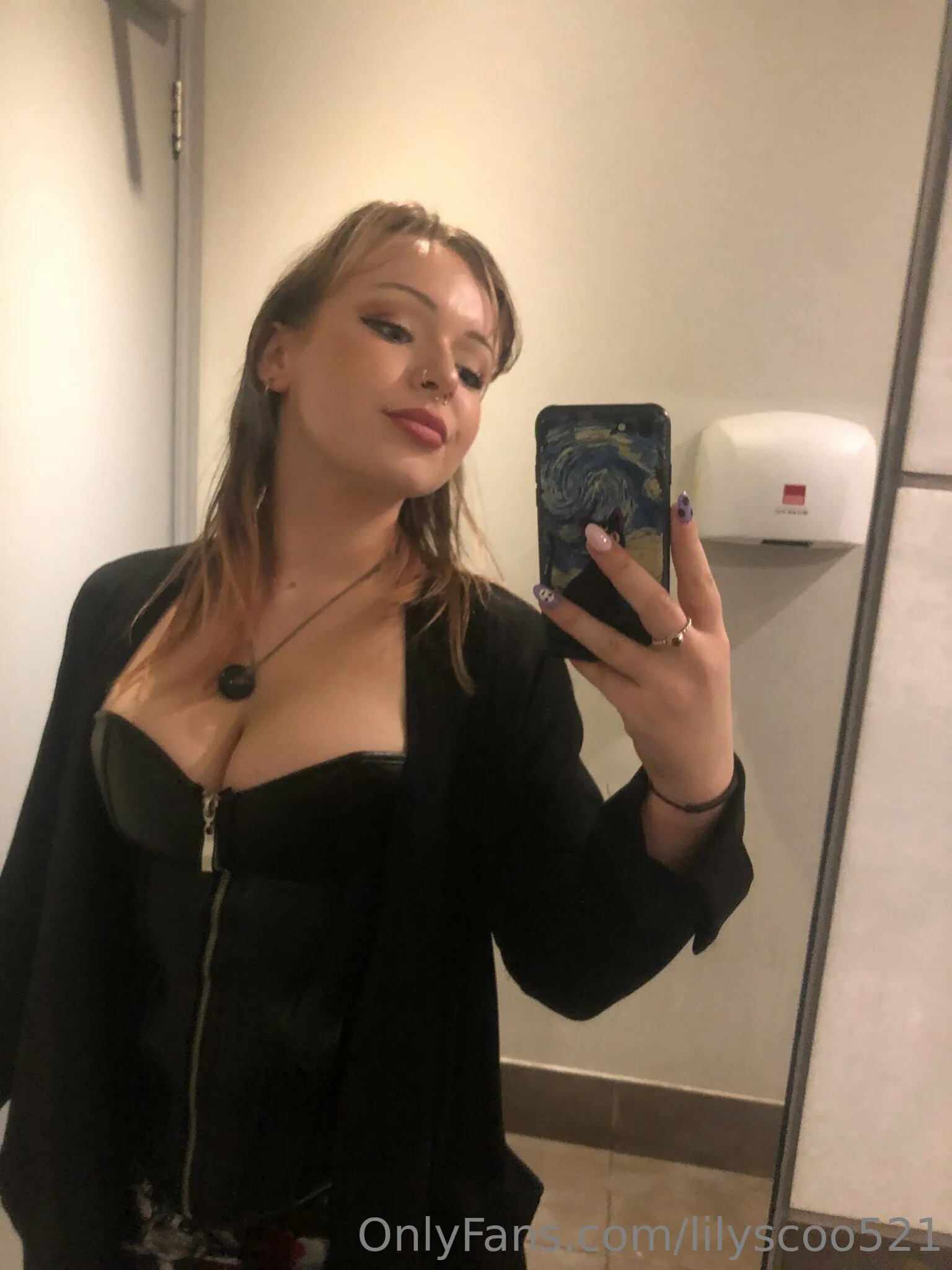 Lily OnlyFans leaked nude photo 6 - lilyscoo521 naked pics free download