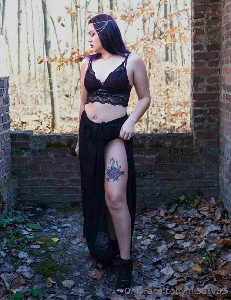 Mistress Vee’s Free Page OnlyFans leaked nude photo 4 - mi55_v33 naked pics free download