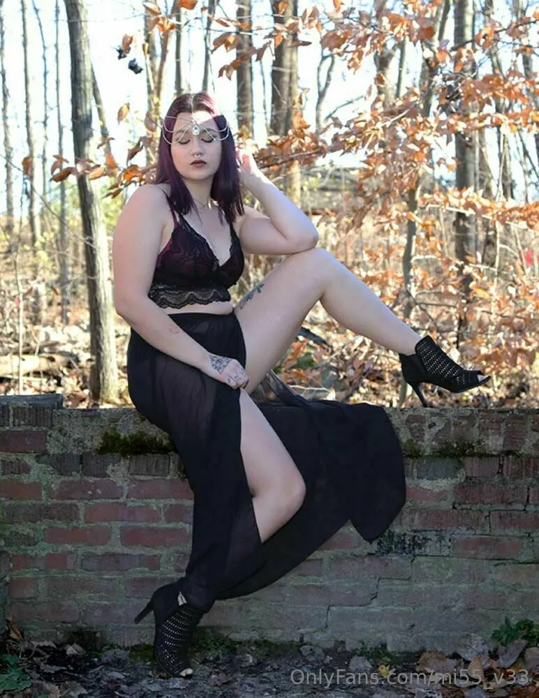 Mistress Vee’s Free Page OnlyFans leaked nude photo 2 - mi55_v33 naked pics free download