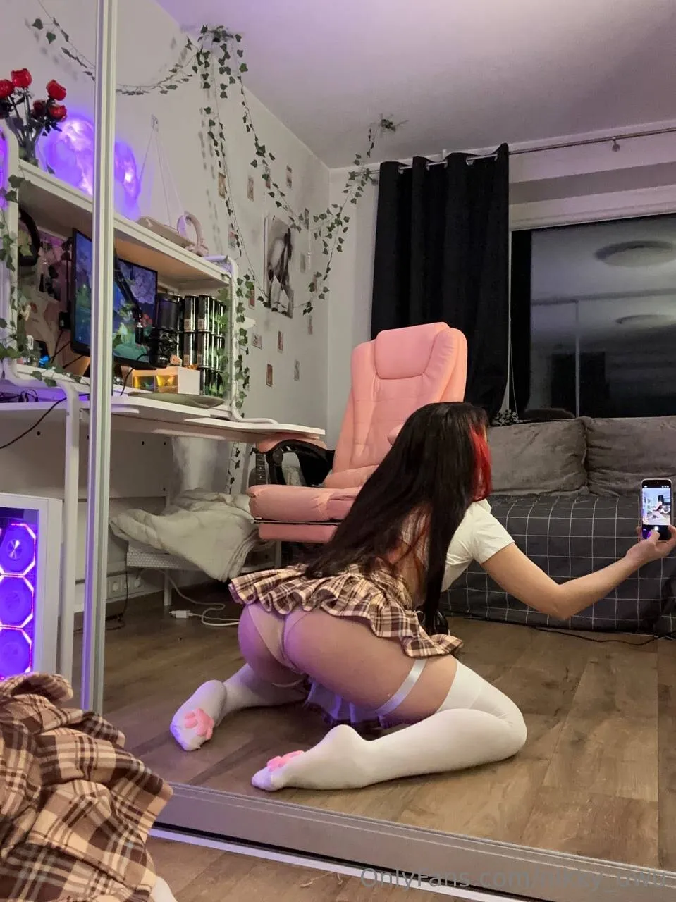 🍓Nikky UwU🎮 OnlyFans leaked nude photo 9 - nikky_uwu naked pics free download