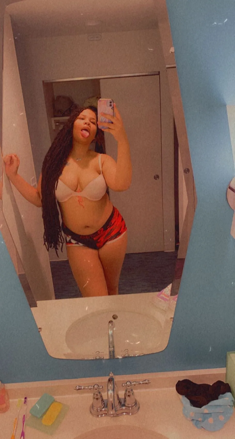 Princess OnlyFans leaked nude photo 3 - princess197 naked pics free download