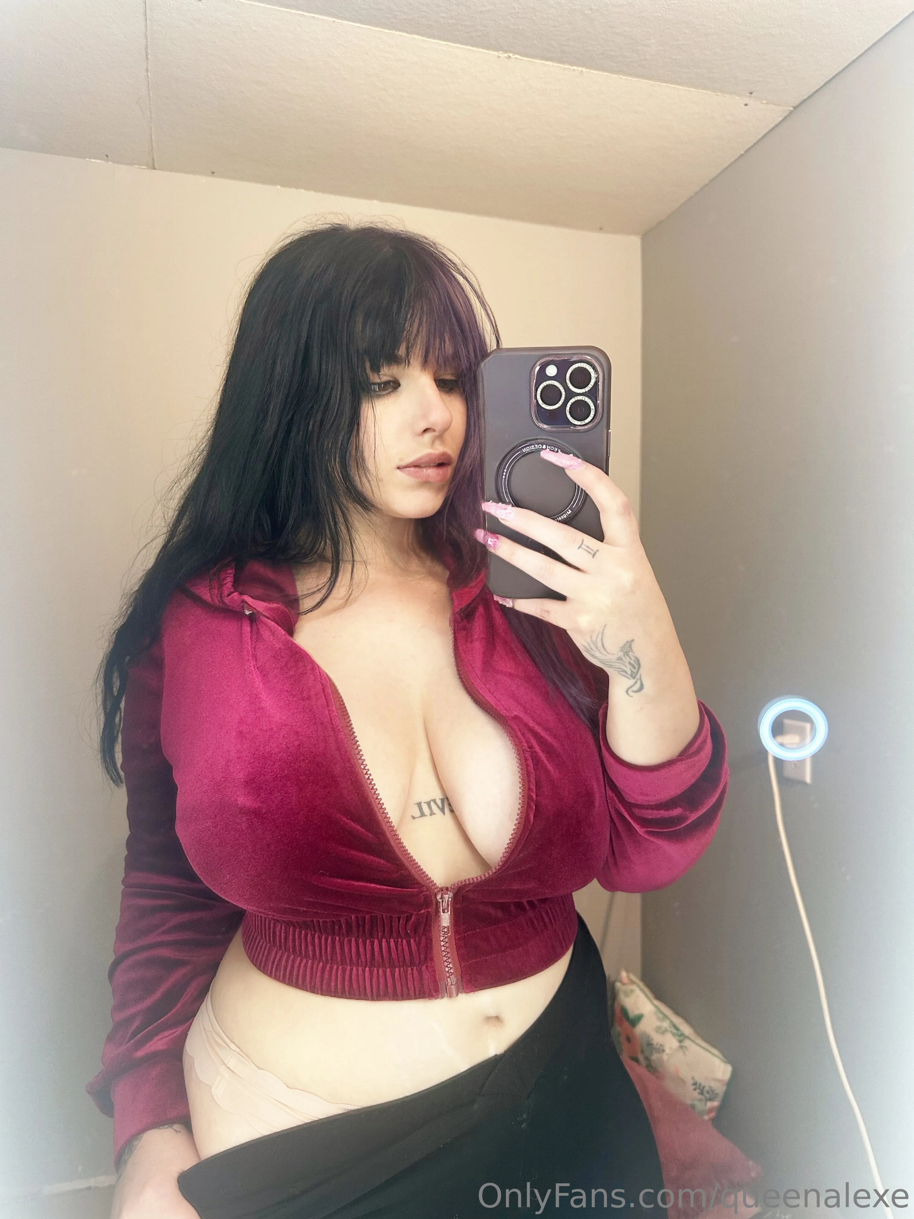 Queenalexe OnlyFans leaked nude photo 6 - queenalexe naked pics free download