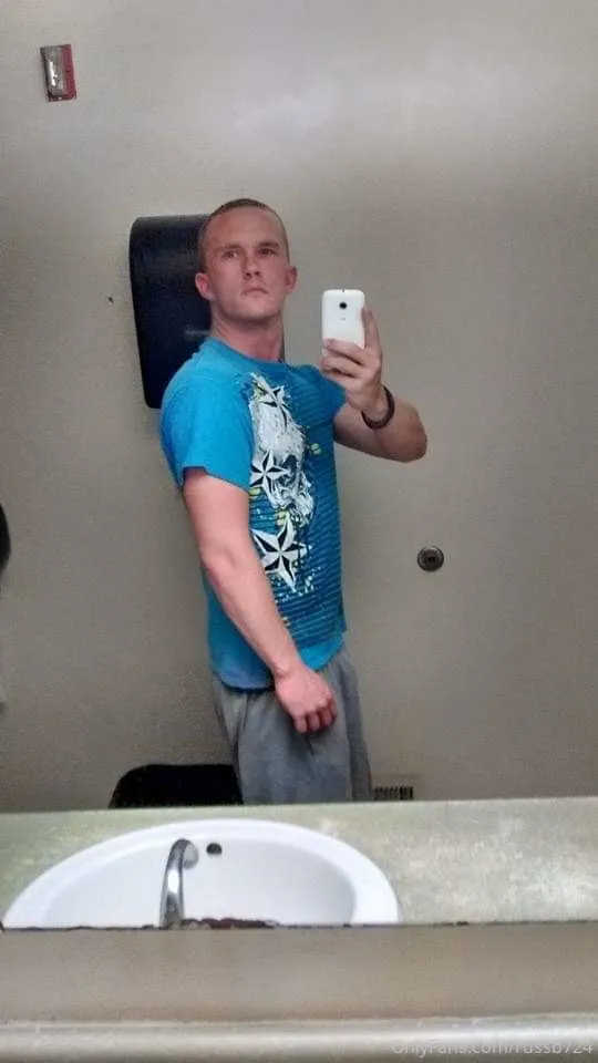 Russell Bercosky OnlyFans leaked nude photo 2 - russb724 naked pics free download