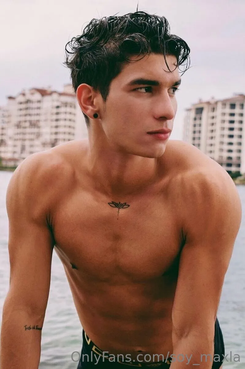 Max Milan OnlyFans leaked nude photo 1 - soy_maxla naked pics free download