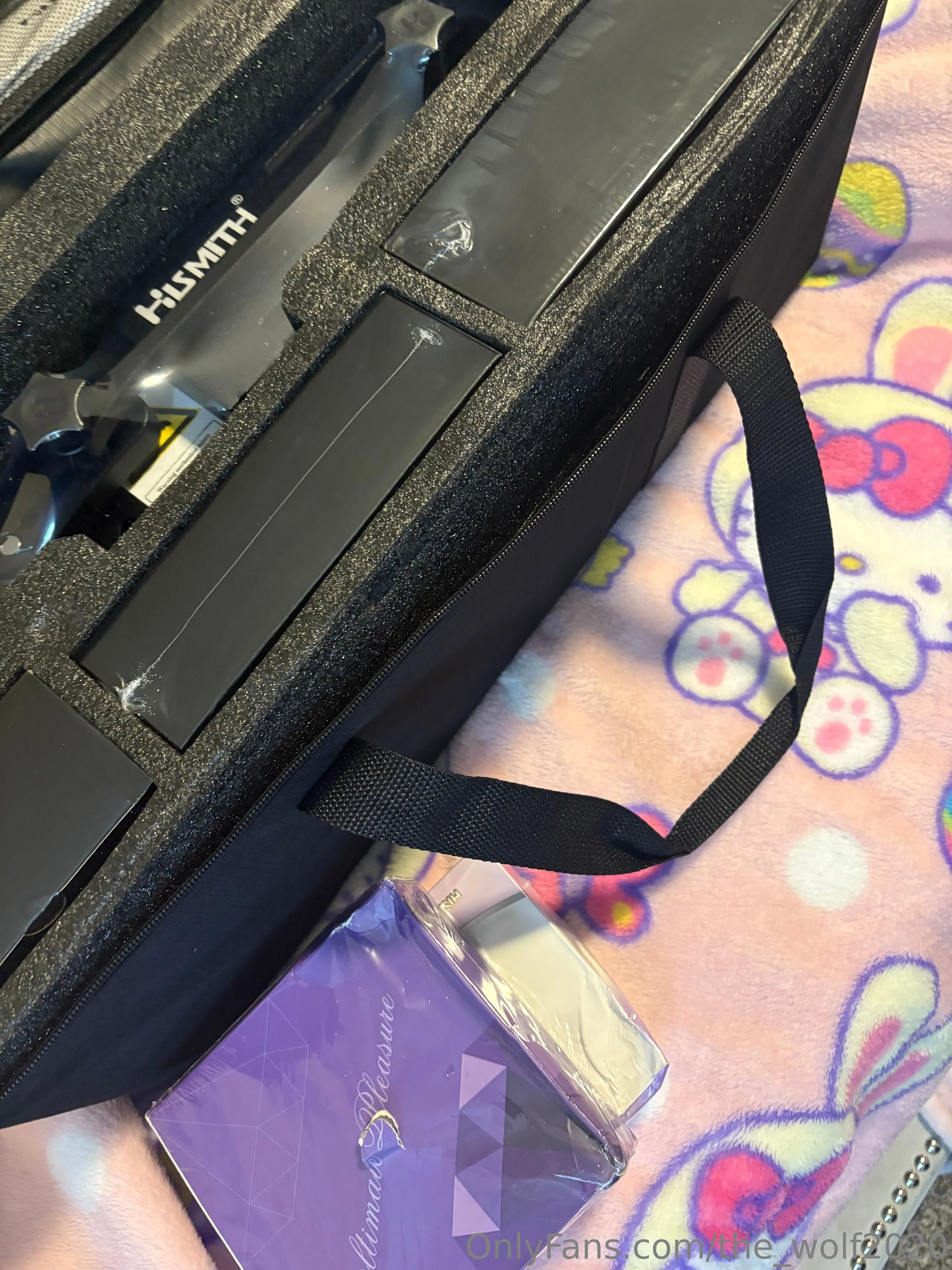 AHRI OnlyFans leaked nude photo 5 - the_wolf2020 naked pics free download