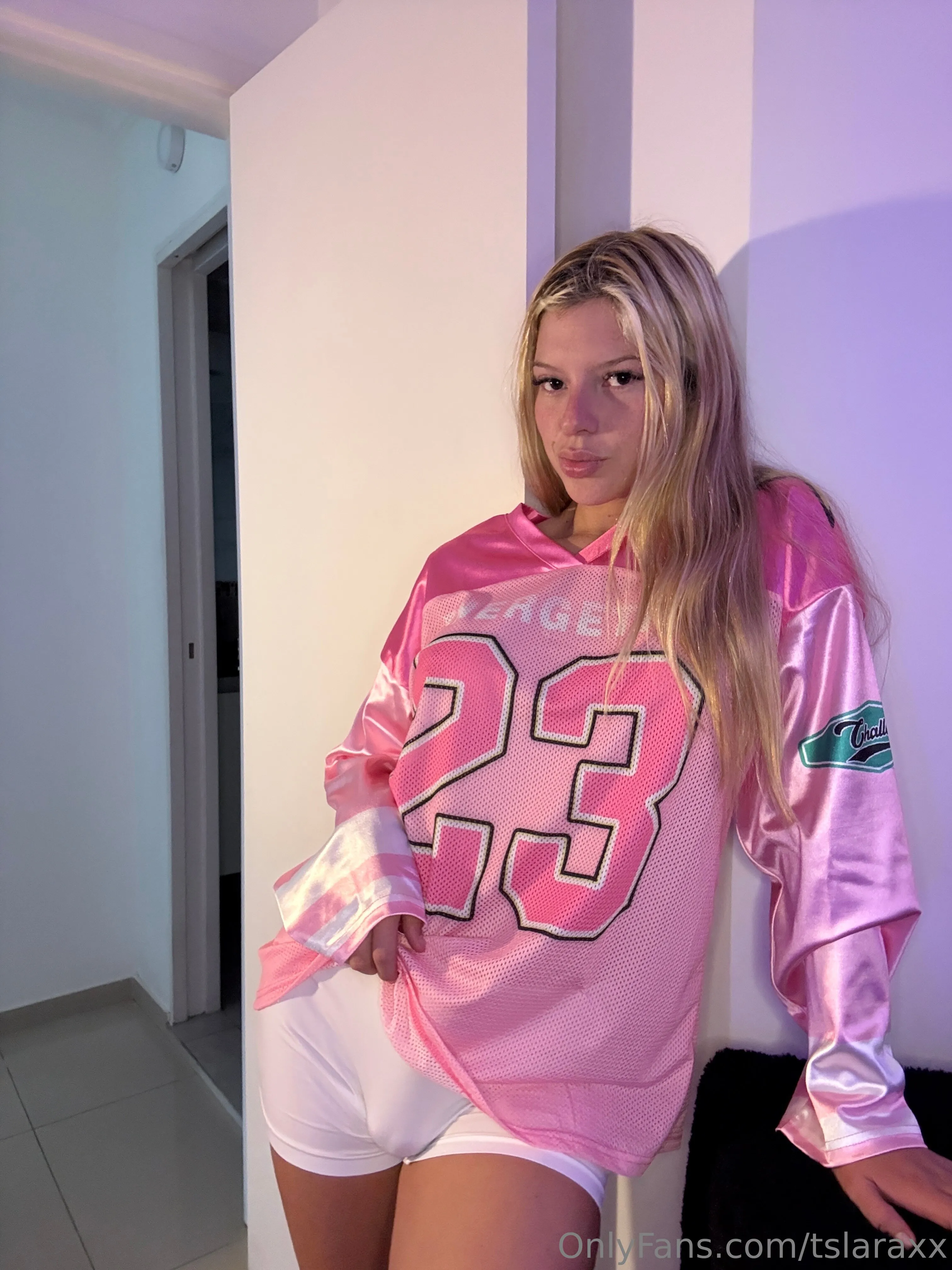 Lara 🥺 OnlyFans leaked nude photo 4 - tslaraxx naked pics free download