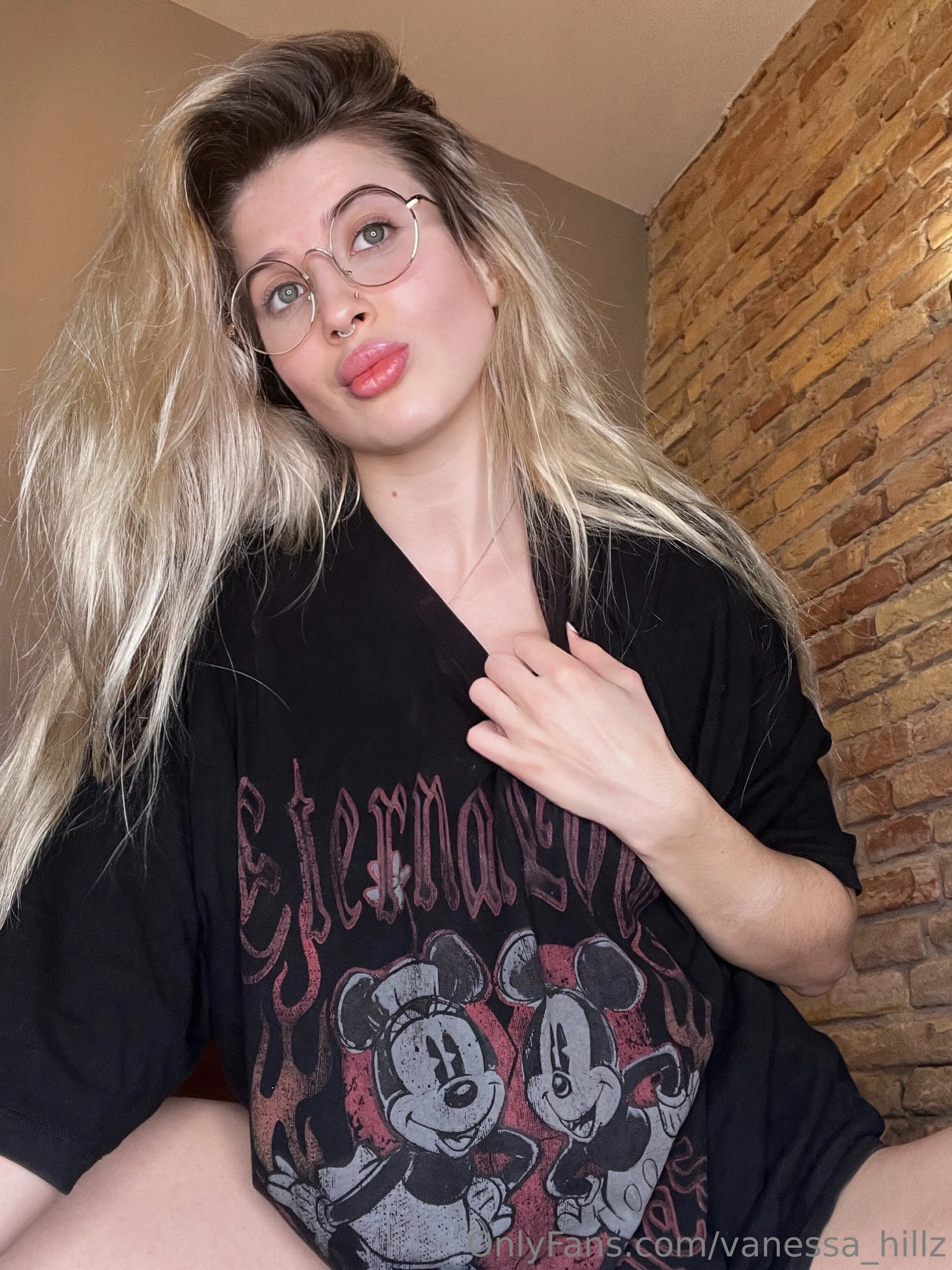 Vanessa Hillz OnlyFans leaked nude photo 15 - vanessa_hillz naked pics free download